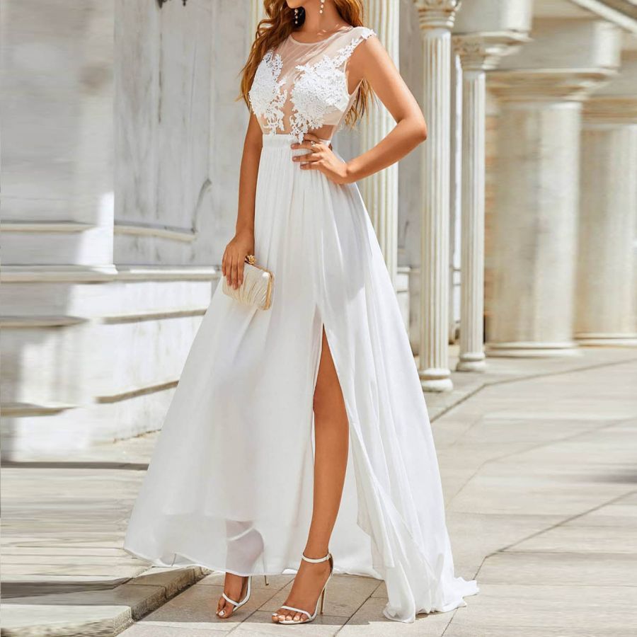 Chiffon Lace Trailing Wedding Dress with a Large Swing Skirt, perfect for an elegant bridal look.