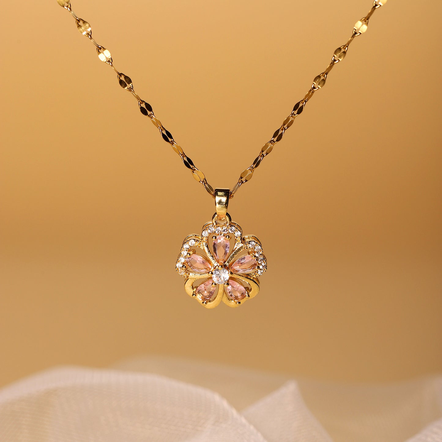 Red And Pink Zircon Flower Niche Light Luxury New Design Sense Pendant Temperament Necklace touchydesign