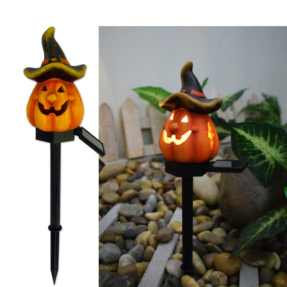 Solar-powered Halloween pumpkin lamp for outdoor decor – creative atmosphere lighting for yards and gardens in the US, perfect for spooky seasonal decoration.