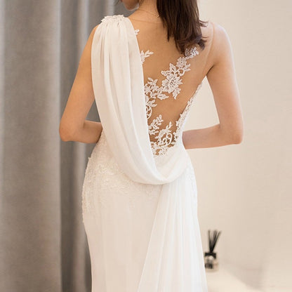 Mid-Waist See-Through Light Wedding Dress with a dreamy, fairy-tale design, offering a light and enchanting bridal look.