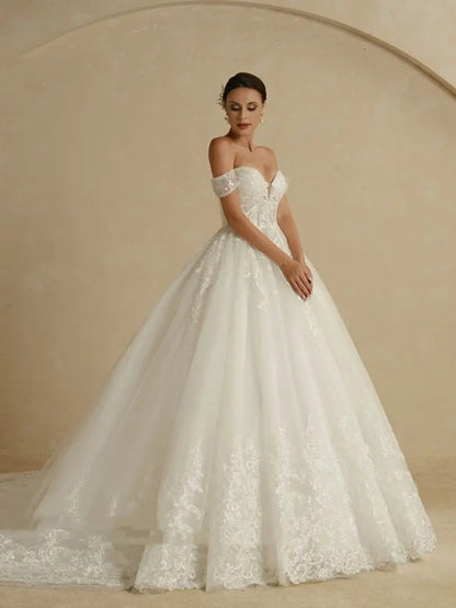 Off-shoulder Bridal Main Wedding Dress Elegant Court Style High-grade Luxury French Light Door Yarn