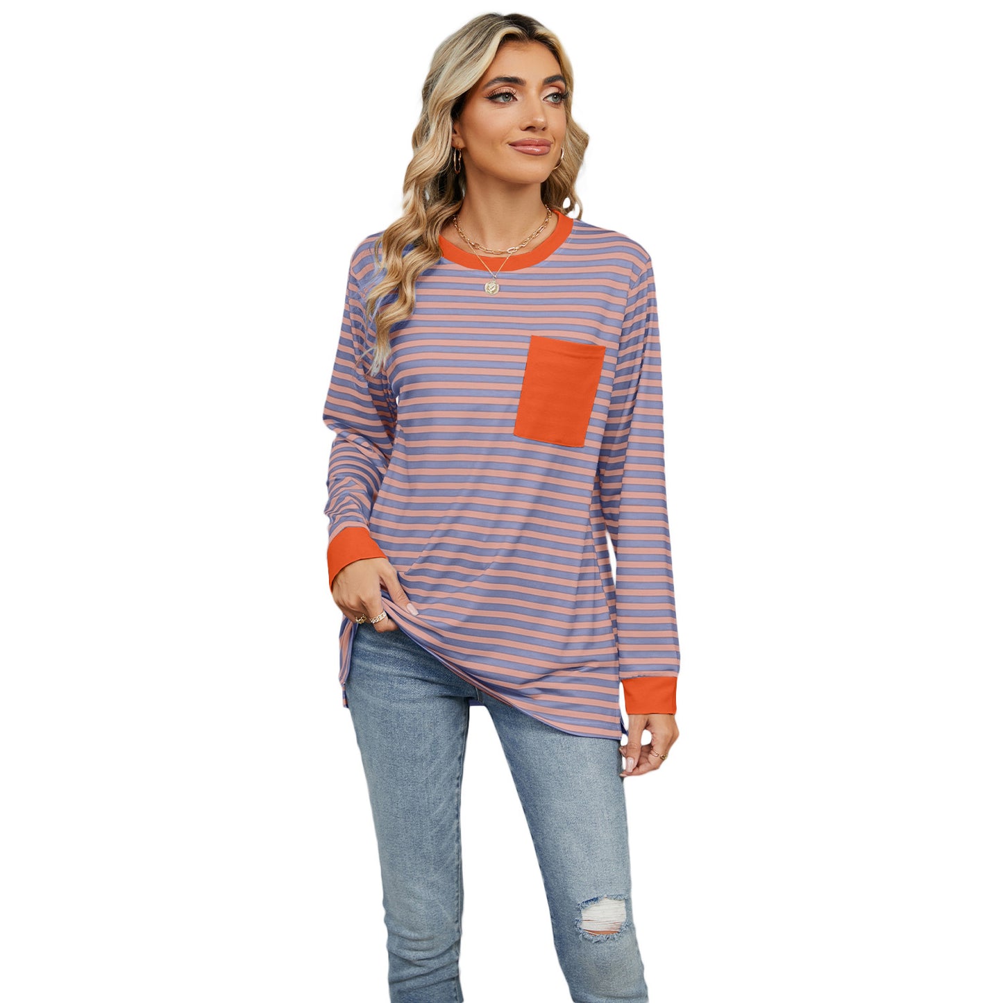 Women's long sleeve round neck T-shirt with pockets and split upper