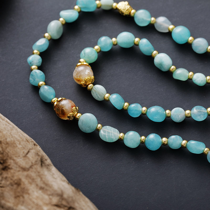 "Natural Stone Bohemian Handmade Beaded Pendant Necklace with light luxury design."