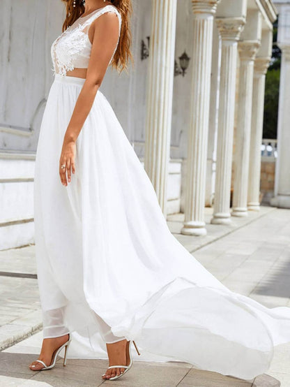 Chiffon Lace Trailing Wedding Dress with a Large Swing Skirt, perfect for an elegant bridal look.