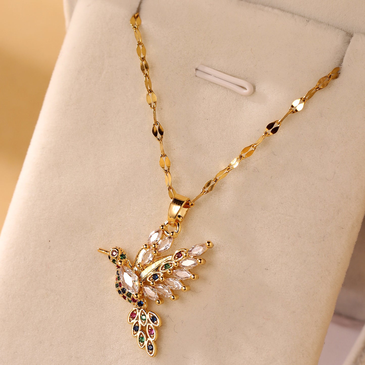 Colored Zircon Bird Design Necklace, Fashionable And Versatile, High Grade Necklace touchydesign