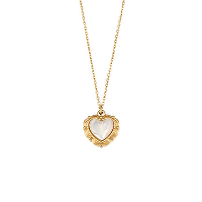 18K gold-plated love pendant necklace with vintage shell design