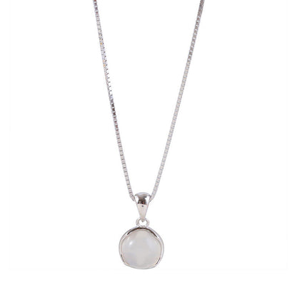 White Chalcedony Round Necklace For Women Special-interest Design touchydesign