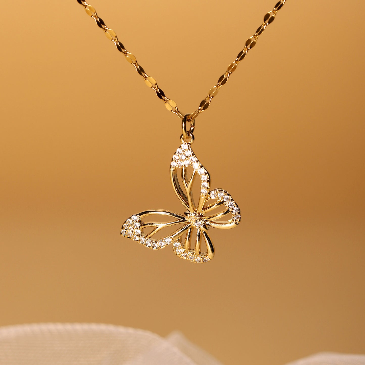 European And American Instagram Style Light Luxury Fashion Versatile Simple Butterfly Hollow Necklace touchydesign