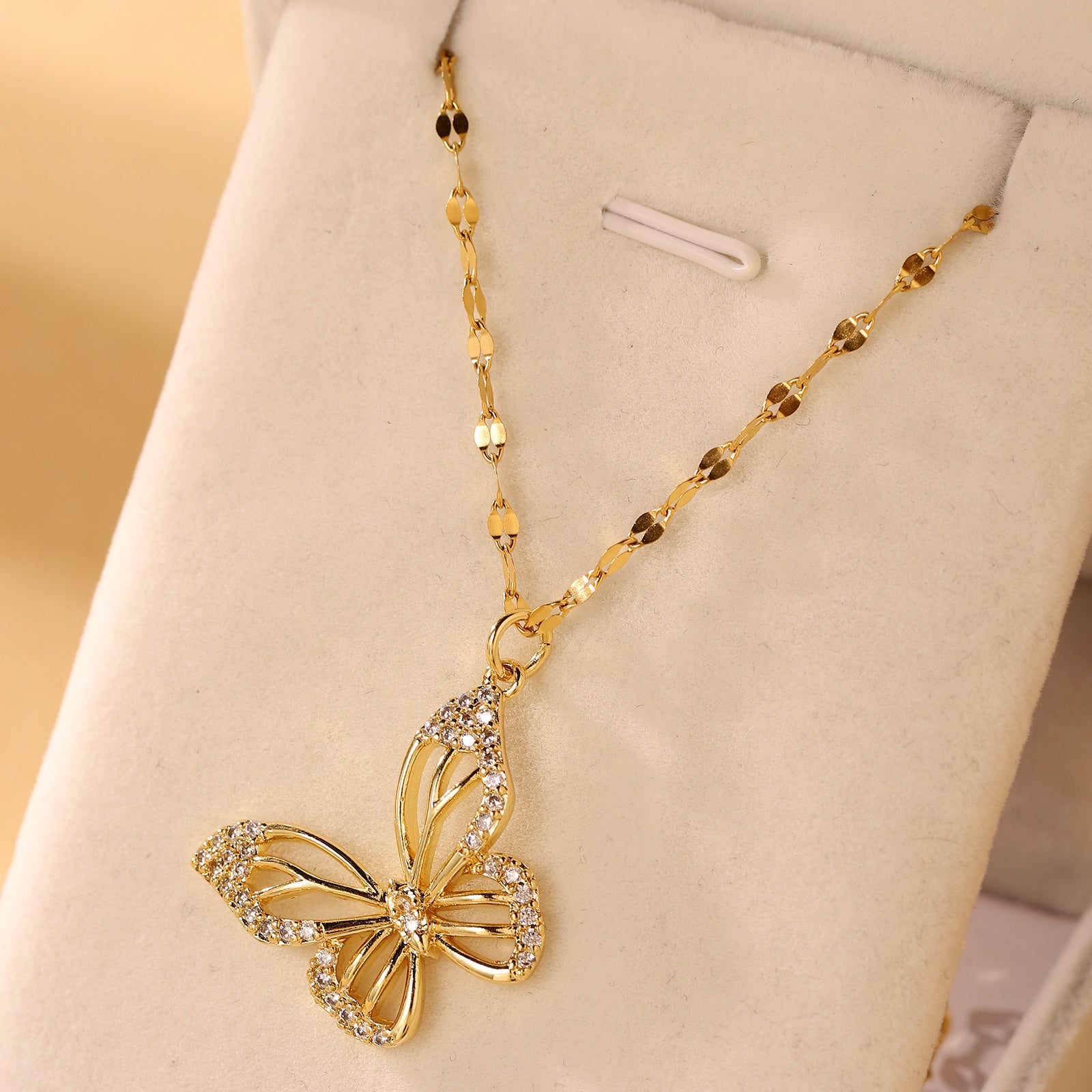 European And American Instagram Style Light Luxury Fashion Versatile Simple Butterfly Hollow Necklace touchydesign