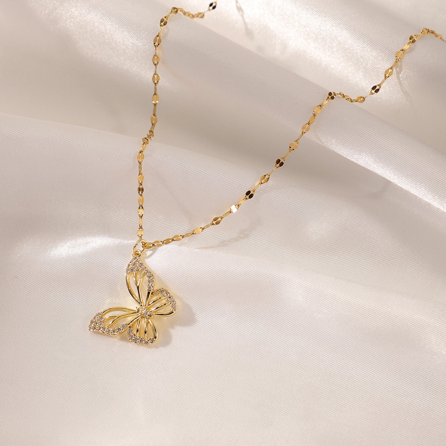 European And American Instagram Style Light Luxury Fashion Versatile Simple Butterfly Hollow Necklace touchydesign