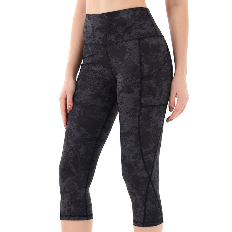 "Cropped Yoga Pants | Printed Fitness Leggings for Women | Stylish and Comfortable Workout Wear" - touchydesign