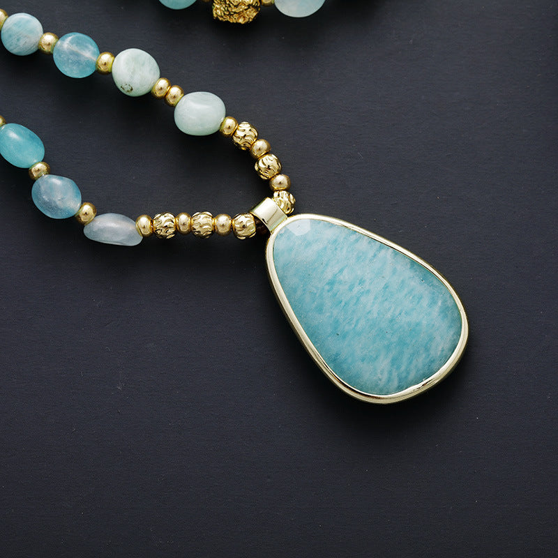 "Natural Stone Bohemian Handmade Beaded Pendant Necklace with light luxury design."