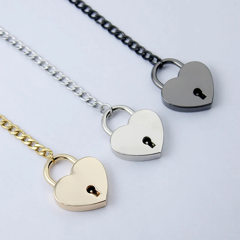 Adjustable heart-shaped lock necklace with key, rock style